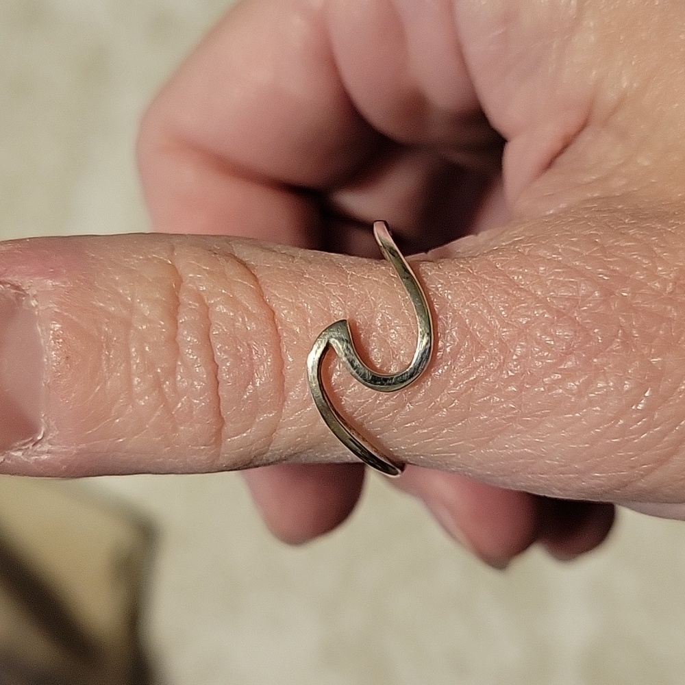 Delicate wave inspired sterling silver ring